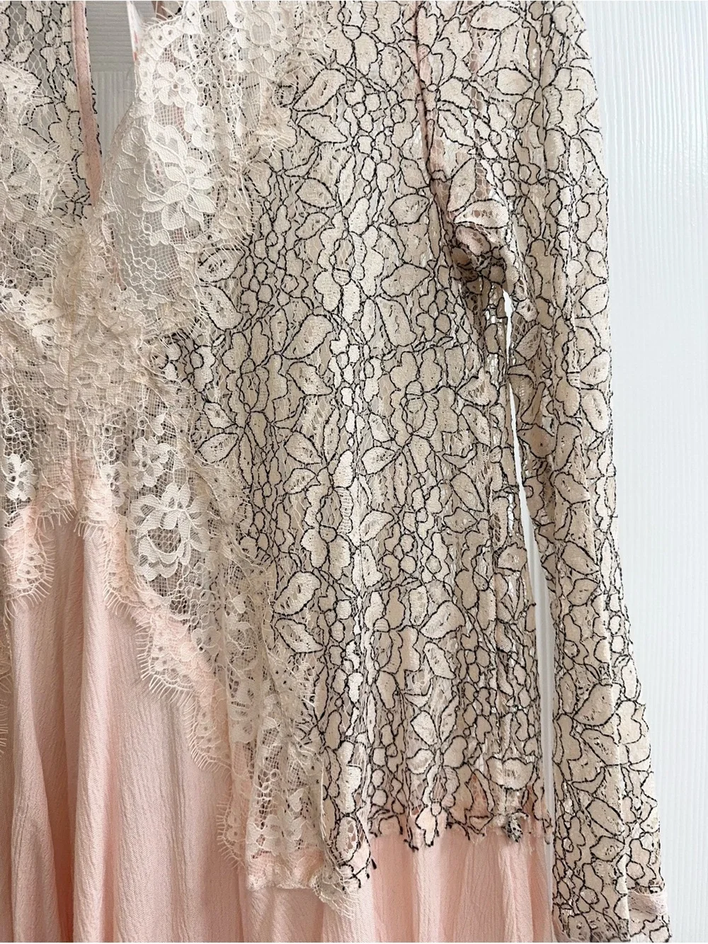 🌸Free People Pearl Lace Overlay Top in Soft Blush 🌸